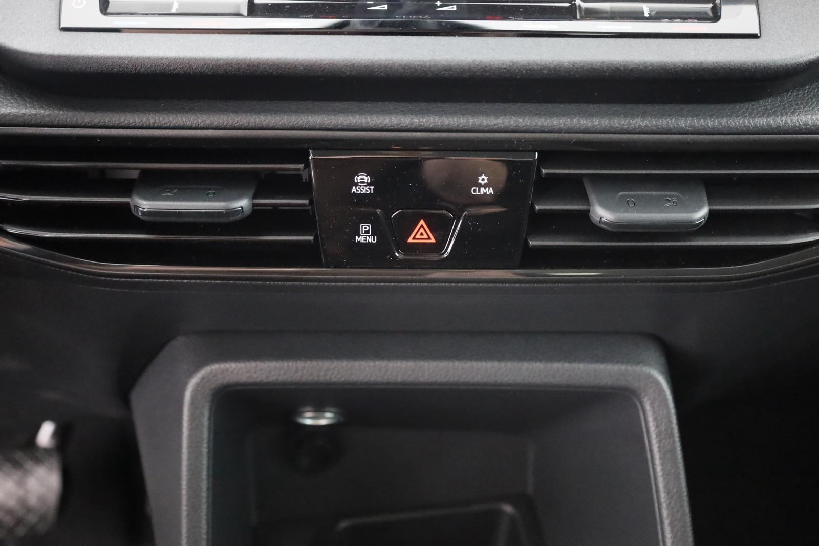 Volkswagen Caddy Maxi 1.5 TSI DSG Kamera 7-Sitzer AHK