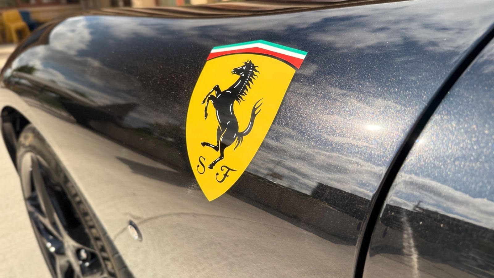Fahrzeugabbildung Ferrari Roma Spider*Full Carbon*Painted Shields*Daytona