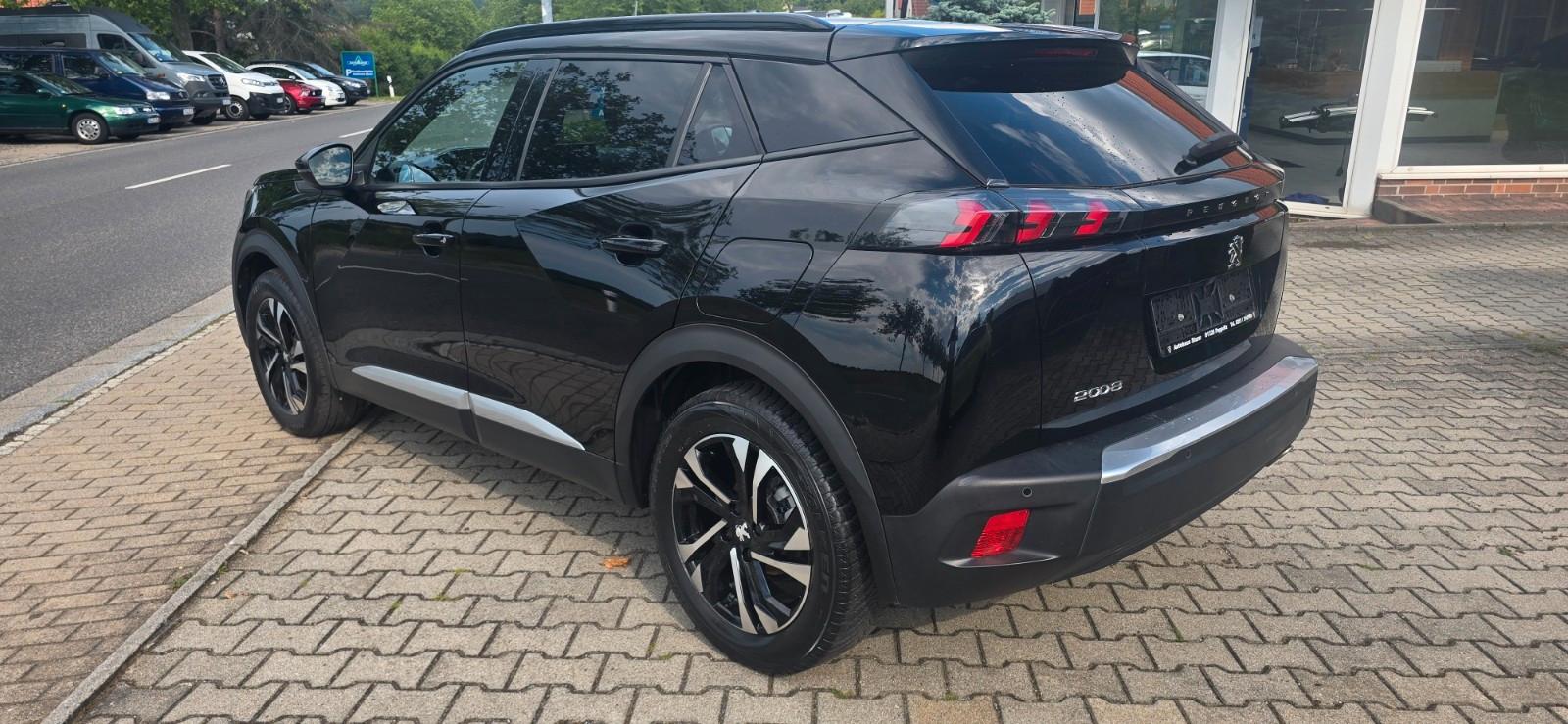 Peugeot 2008 Allure Pack SH*LED*EPH*TEMPOMAT*DAB*KAMERA