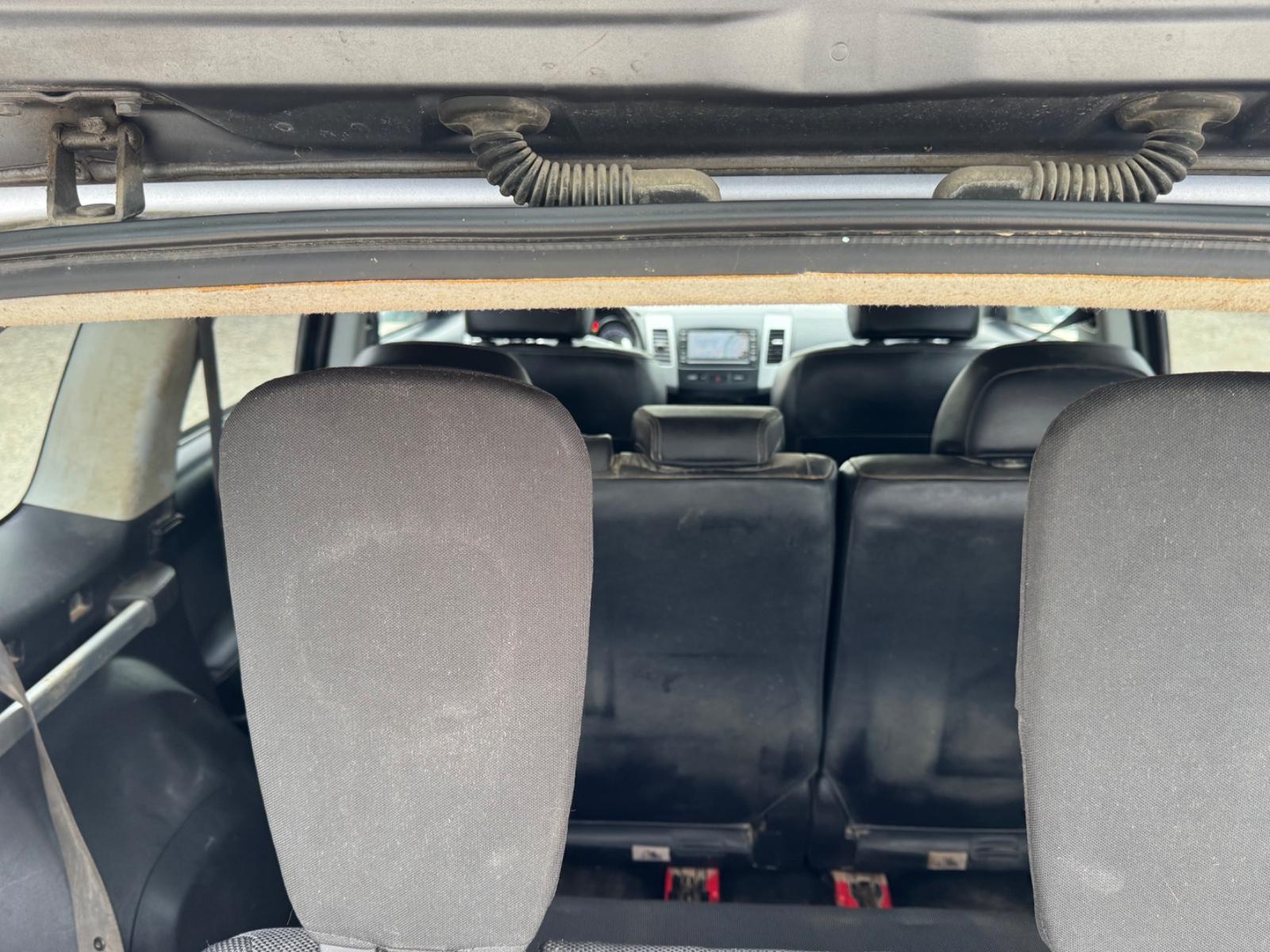 Peugeot 4007 2012 — photo 9