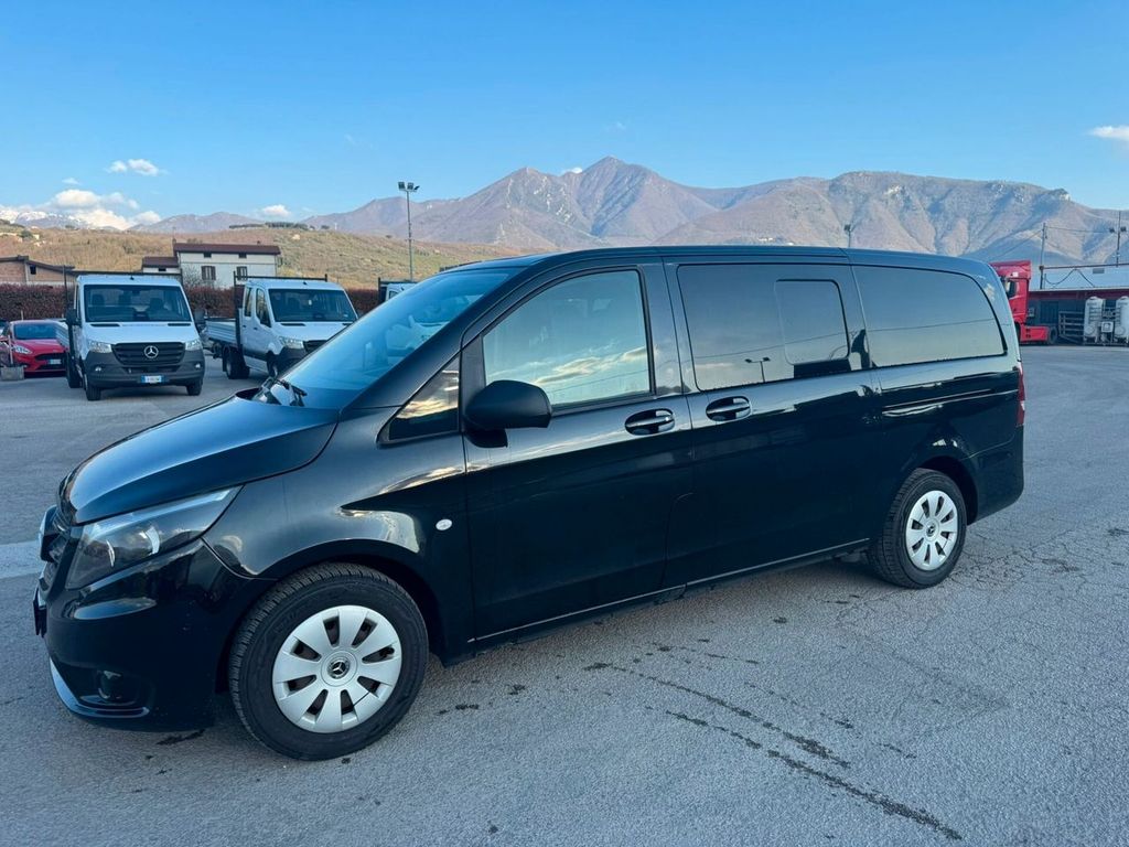 Image of Mercedes-Benz Vito