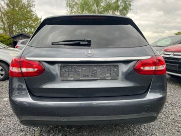 Mercedes C 180 - 5