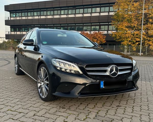 Mercedes-Benz Mercedes Benz S205 C220 d