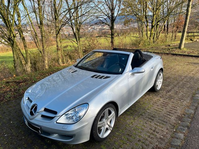 Mercedes-Benz SLK 200 wenig km Top Zustand R171 Mercedes...