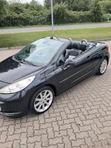 Peugeot 207 CC Roland Garros 150 THP Roland Garros - Peugeot 207: Thp 150