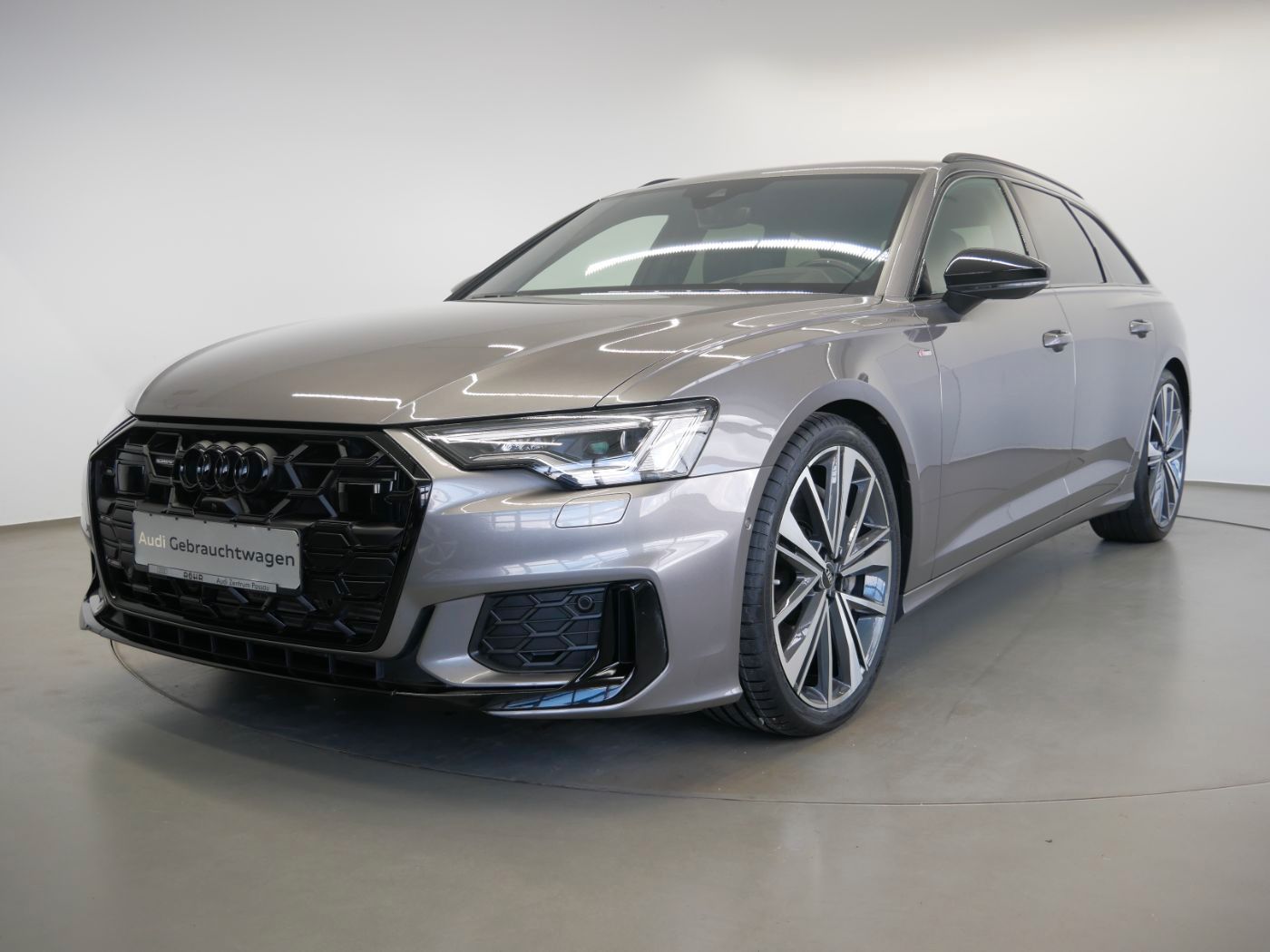 Audi A6 Avant 55 TFSI quattro S line S tro. MATRIX AH foto 2