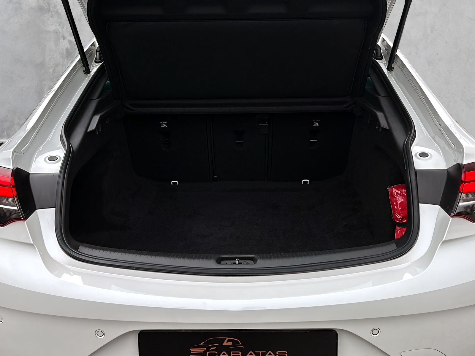 Fahrzeugabbildung Opel Insignia OPC LINE BLACK 360°INNOVATION BOSE STHZ