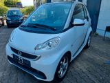 Smart ForTwo fortwo coupe CDI 40kW*Autom*Klima*Navi* - Smart: 40 Kw