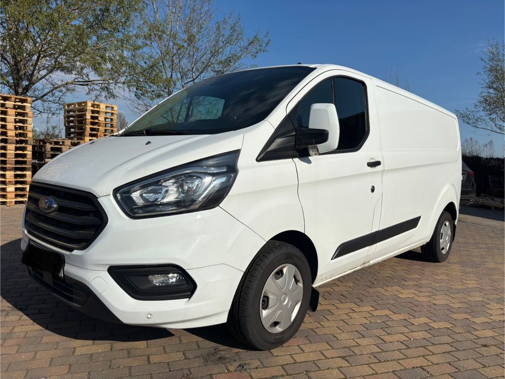 Image of Ford Transit Custom