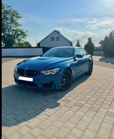 BMW M4 Competition Heritage Edition 1/750