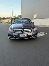 Mercedes-Benz C-Klasse 250 - Mercedes-Benz 250: 250c