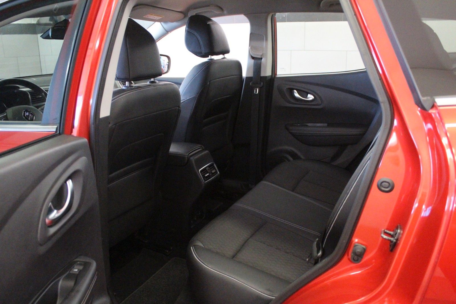 Fahrzeugabbildung Renault Kadjar TCe 140 GPF Bose Edition*Sitzhzg*