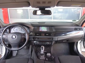 BMW 520 - 12