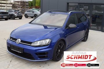 Volkswagen Golf - 1