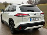 Toyota Corolla Cross 2.0-l-VVT-i Hybrid   Premiumpaket - weiße Toyota Corolla Cross