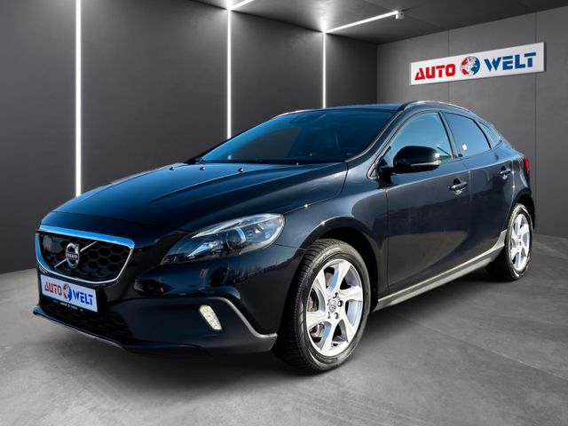 Volvo V40 D3 Cross Automatik 2xKlimaaut. Navi Leder