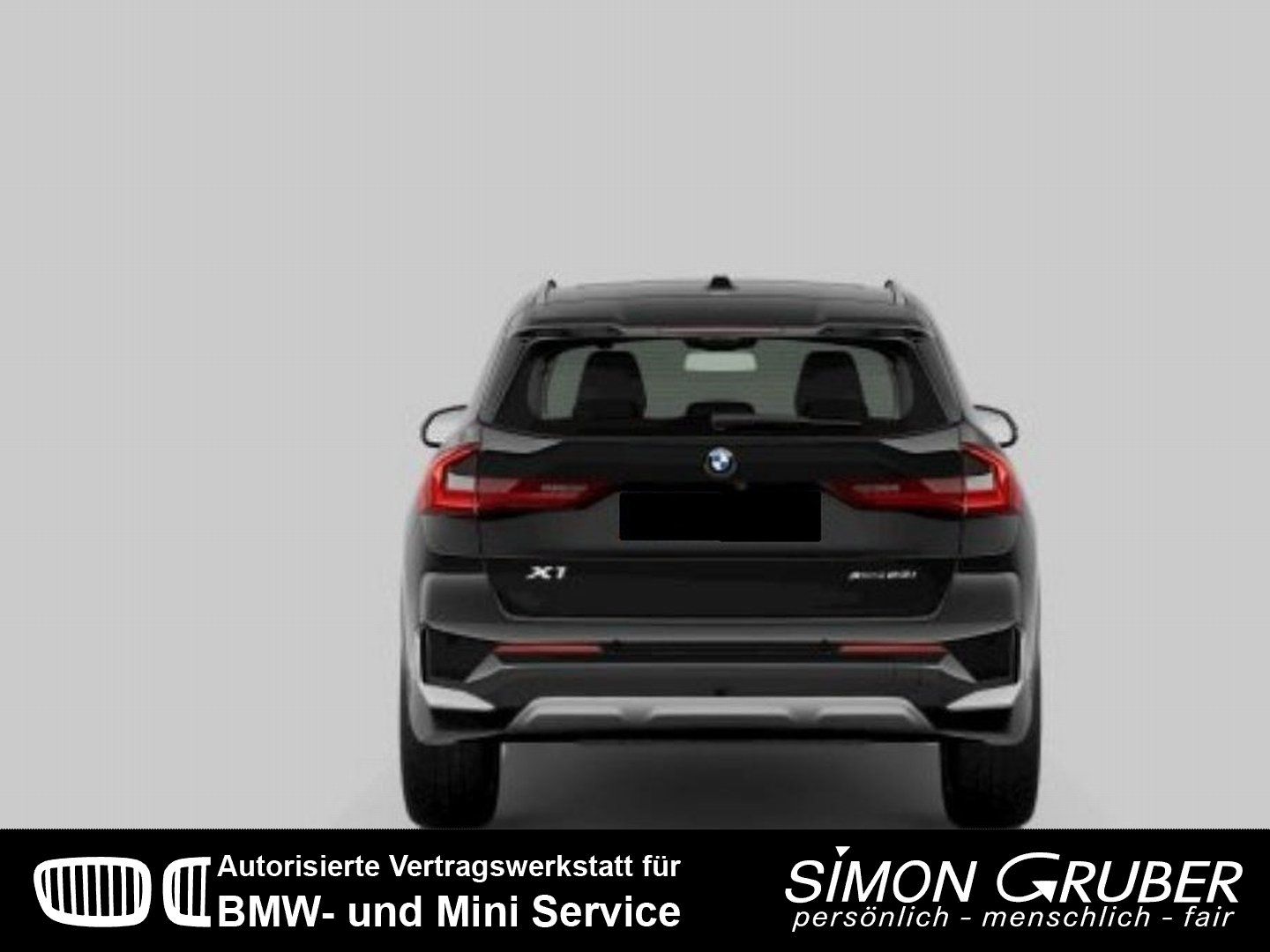 Fahrzeugabbildung BMW X1 xDrive23i Mild-Hybrid xLine Panorama HUD LED