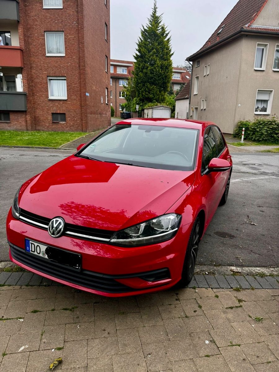 VW Golf