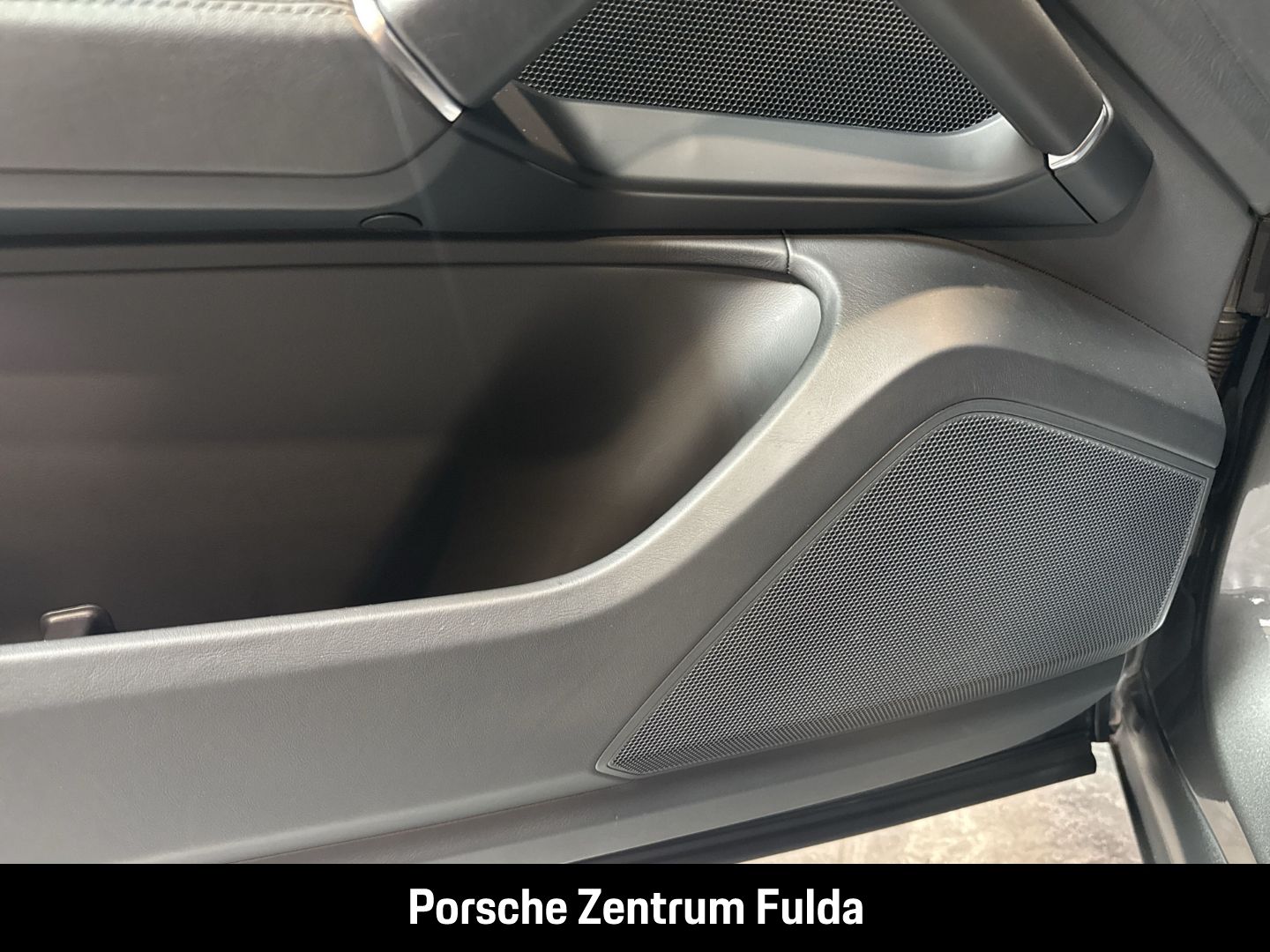 Porsche Cayenne E-Hybrid Surround-View Luftfederung foto 21