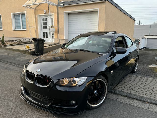 BMW 335i xDrive Coupé *M-Paket*E92*Automatik*Lesen!!