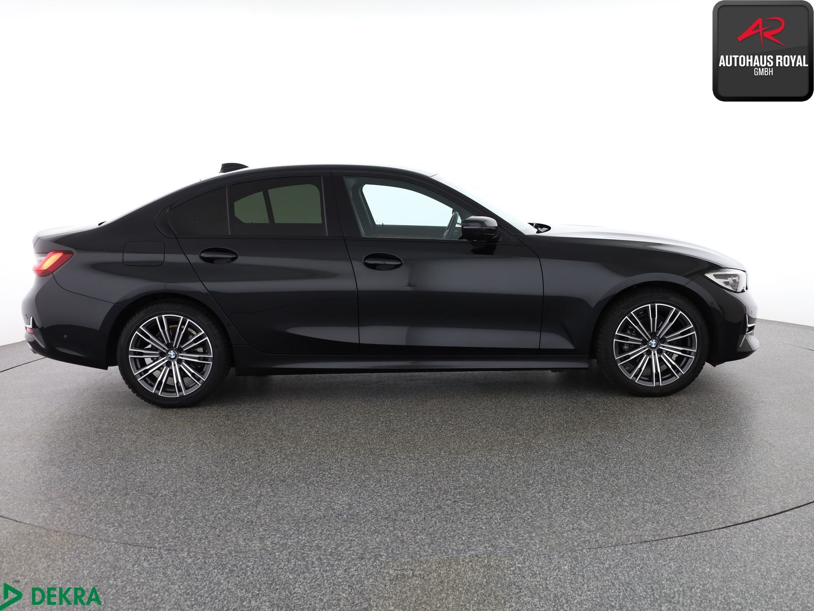 BMW 318 d LUXURY LINE SHADOW KAMERA,CARPLAY,HIFI,1HD foto 6