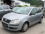 Volkswagen Polo IV Tour Edition*TÜV*9.2027* KLIMA* - Volkswagen Polo: Tour Edition
