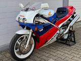 Honda VFR750R RC30 - Offers
