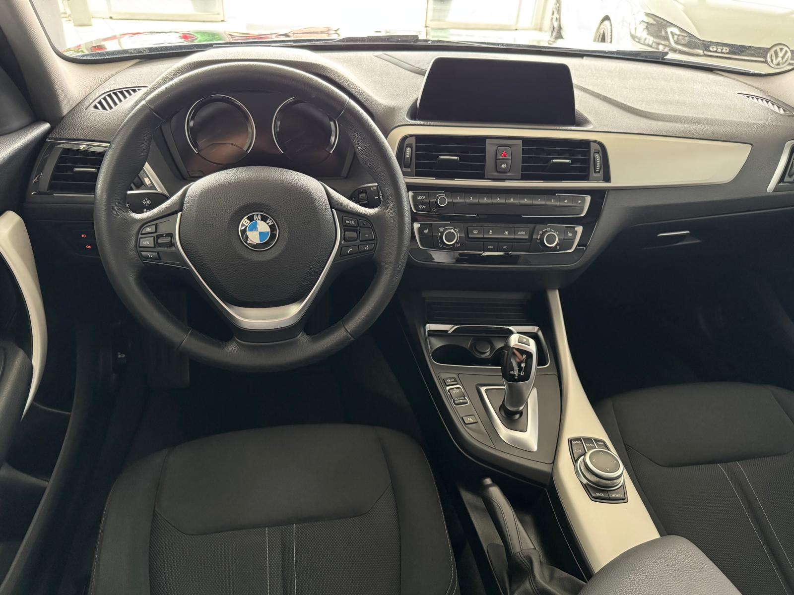 BMW 120i Advantage*Automatik*Navi*Tempo*SHZ*PDC*LED*