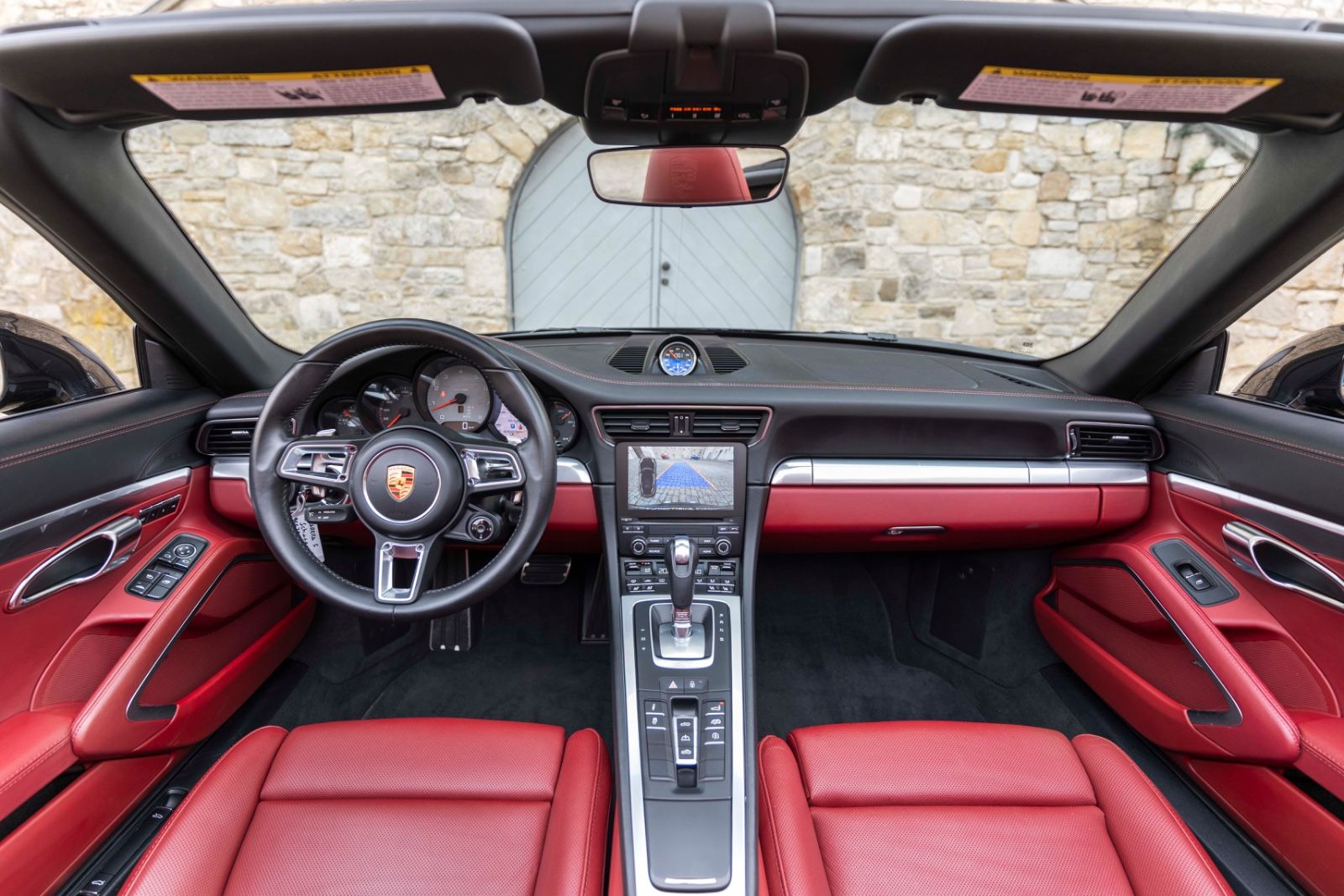 Fahrzeugabbildung Porsche 911 Carrera S Cabrio BOSE PASM TOTW CARPLAY LED