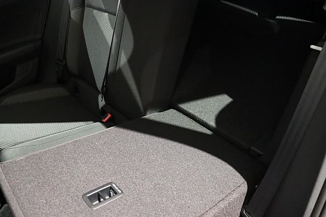Taigo Life 1.0 TSI IQ.LIGHT ACC Kamera NAVI DAB