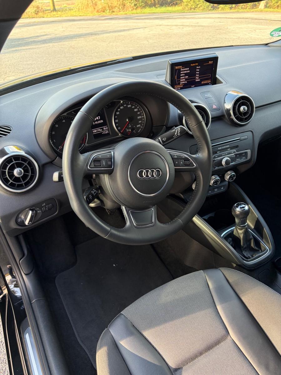 Audi A1 1.4 TFSI Sportback  -- Scheckheftgepflegt --