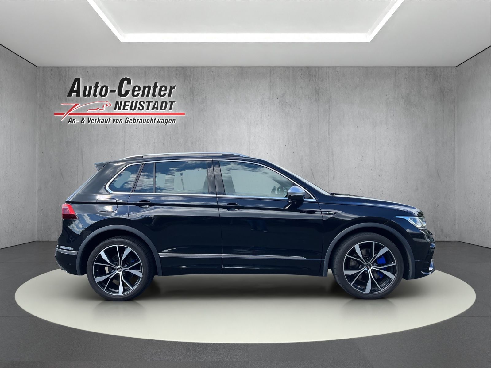 Volkswagen Tiguan R 4Motion MATRIX-LED HUD ACC APP 1-HAND foto 2