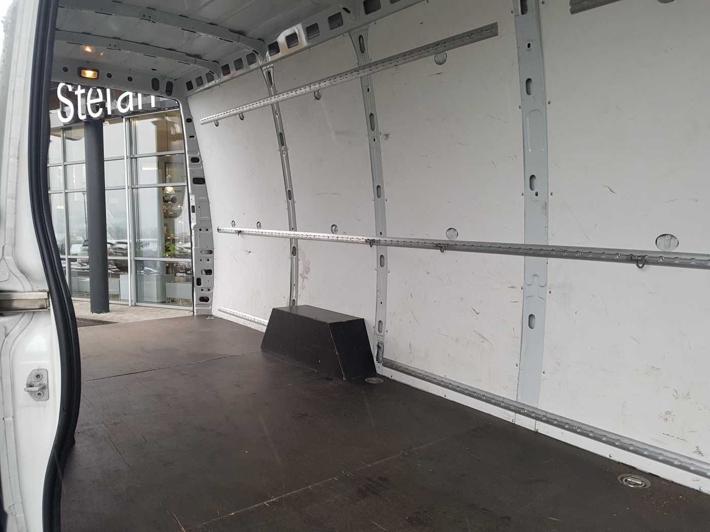 Fahrzeugabbildung Iveco Daily 35 S16 A8 V *Klima*Automatik*L4.100mm*