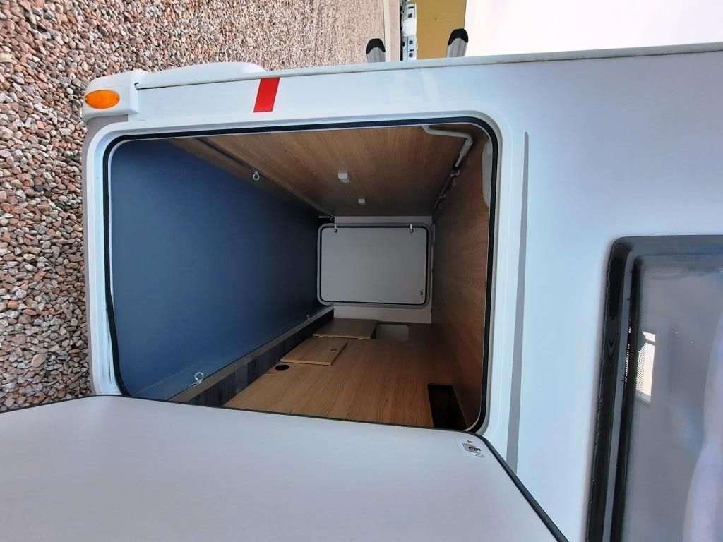Fahrzeugabbildung LMC Cruiser V 646 G Solar/Sat/18.658,- € sparen!