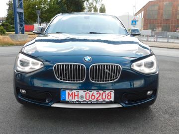 BMW 118 - 6