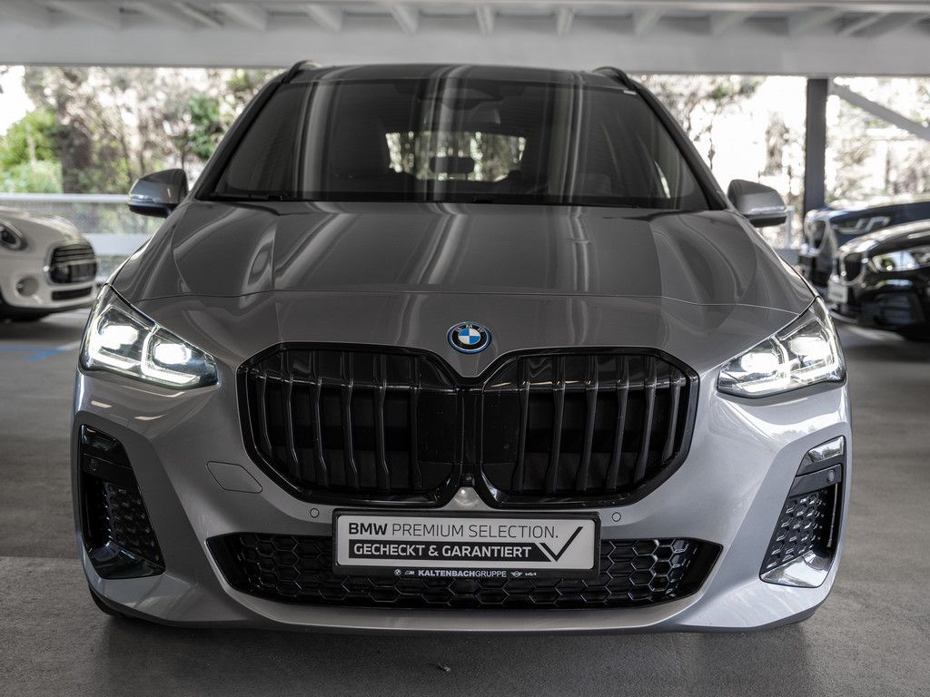 BMW 225 Active Tourer e xDrive M-Sport PANO AHK HUD imagem 3
