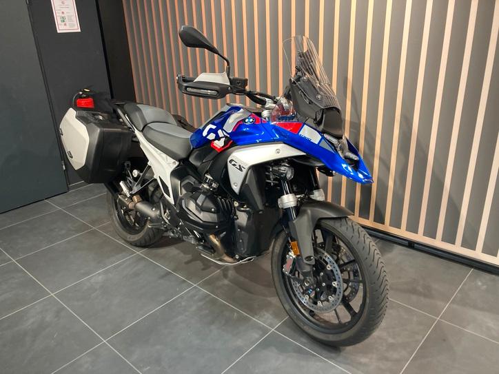 BMW R 1300 GS  Enduroschm./ Akra 