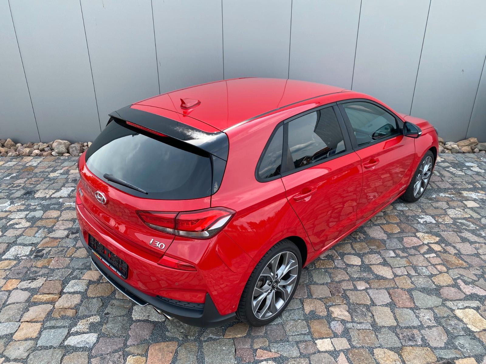 Hyundai i30 N LINE CAR PLAY SITZ-LENKRAD-HZG SCHECKHEFT