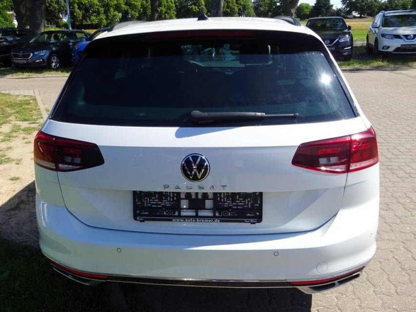Fahrzeugabbildung Volkswagen Passat Variant 2.0 TDI 4Motion R-Line Business A