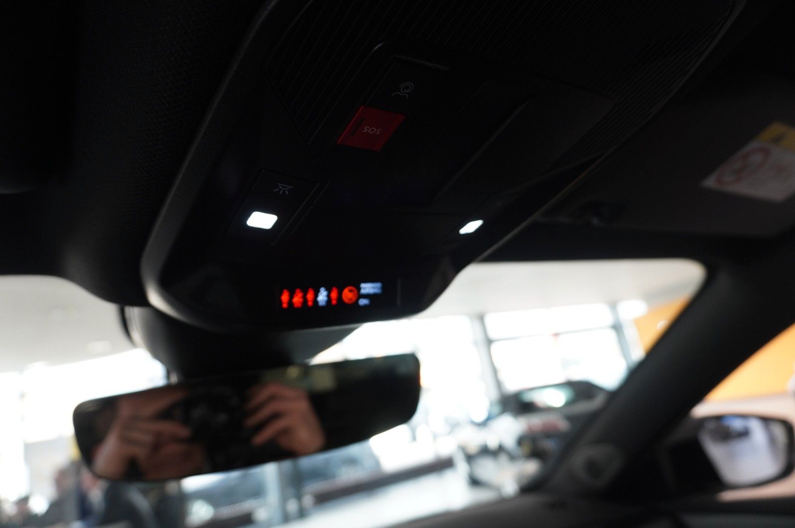 Fahrzeugabbildung Opel Astra L ST 1.2T GS SPORT NAVI/LED/360°/SPORT/DAB