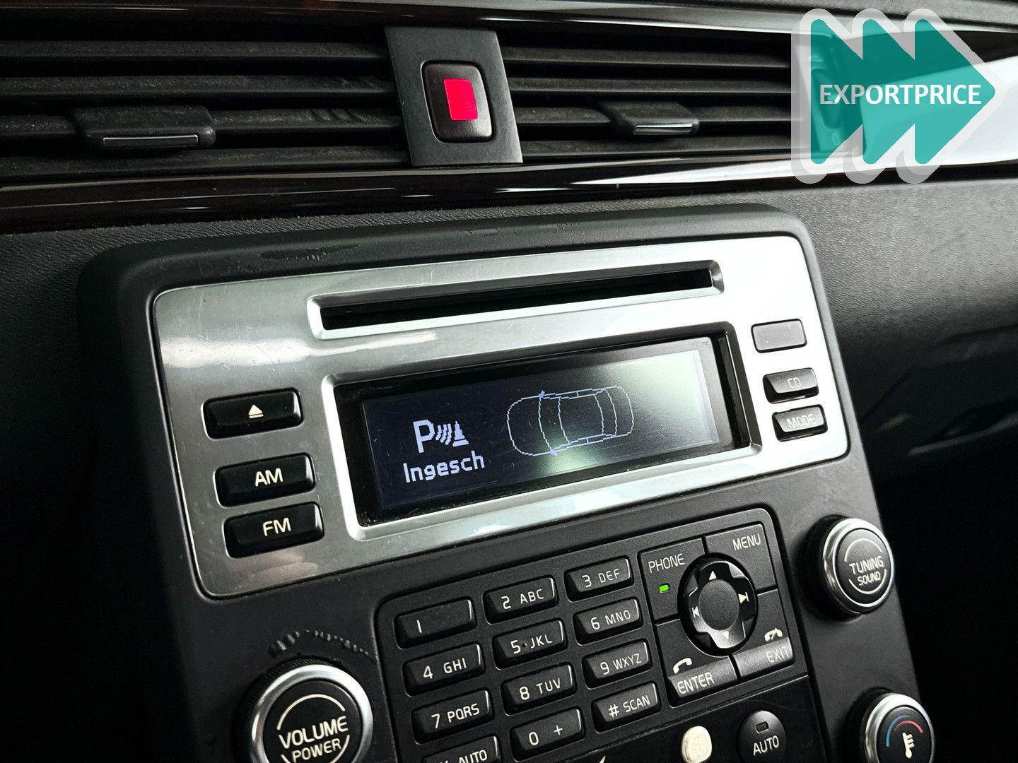Volvo V70 2008 — photo 17