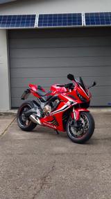 Honda CBR650R *TÜV NEU + Scheckheftgepflegt* - HONDA CBR650R