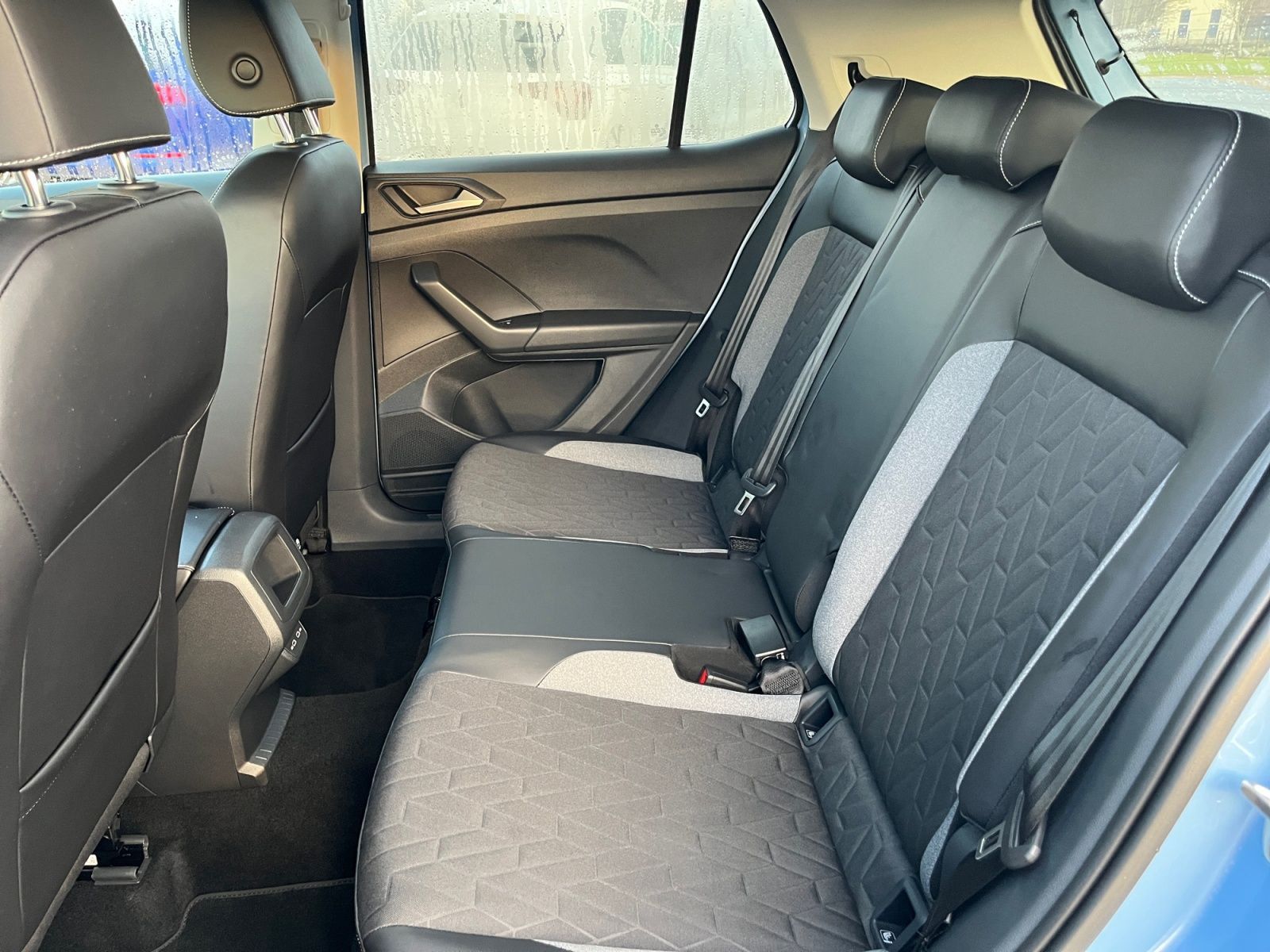 Volkswagen T-Cross - Bild 11