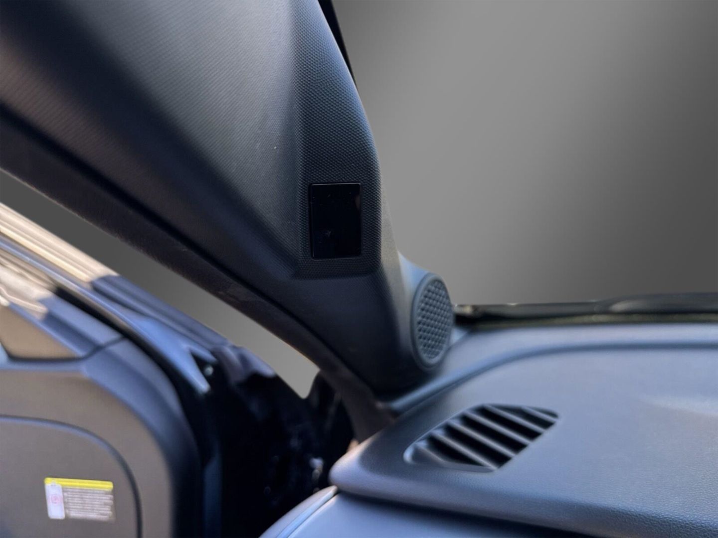 Fahrzeugabbildung Jeep Avenger BLACK EDITION-Winterpaket-Ganzjahresreif