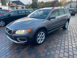 Volvo XC70 D4 Summum AWD Leder, NAVI, PDC - Volvo XC70 mit Diesel-Antrieb: Kombi