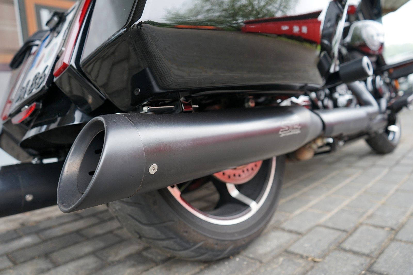 Fahrzeugabbildung Harley-Davidson Street Glide FLHX mit vielen Umbauten