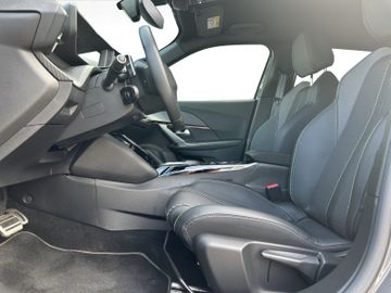 Peugeot 2008 1.2 PureTech 130 GT Kam.+KeyLess+LED+Navi