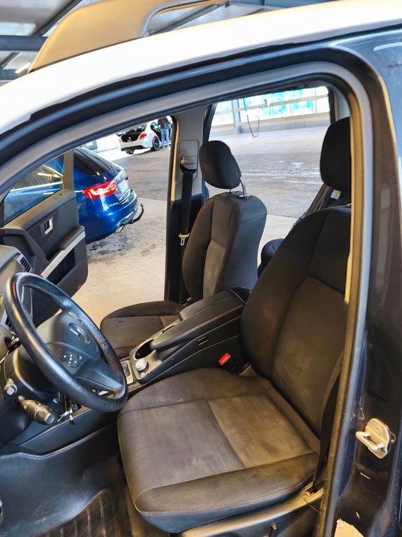 Mercedes-Benz GLK 320