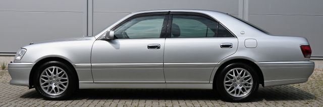 Toyota Crown Athlete G