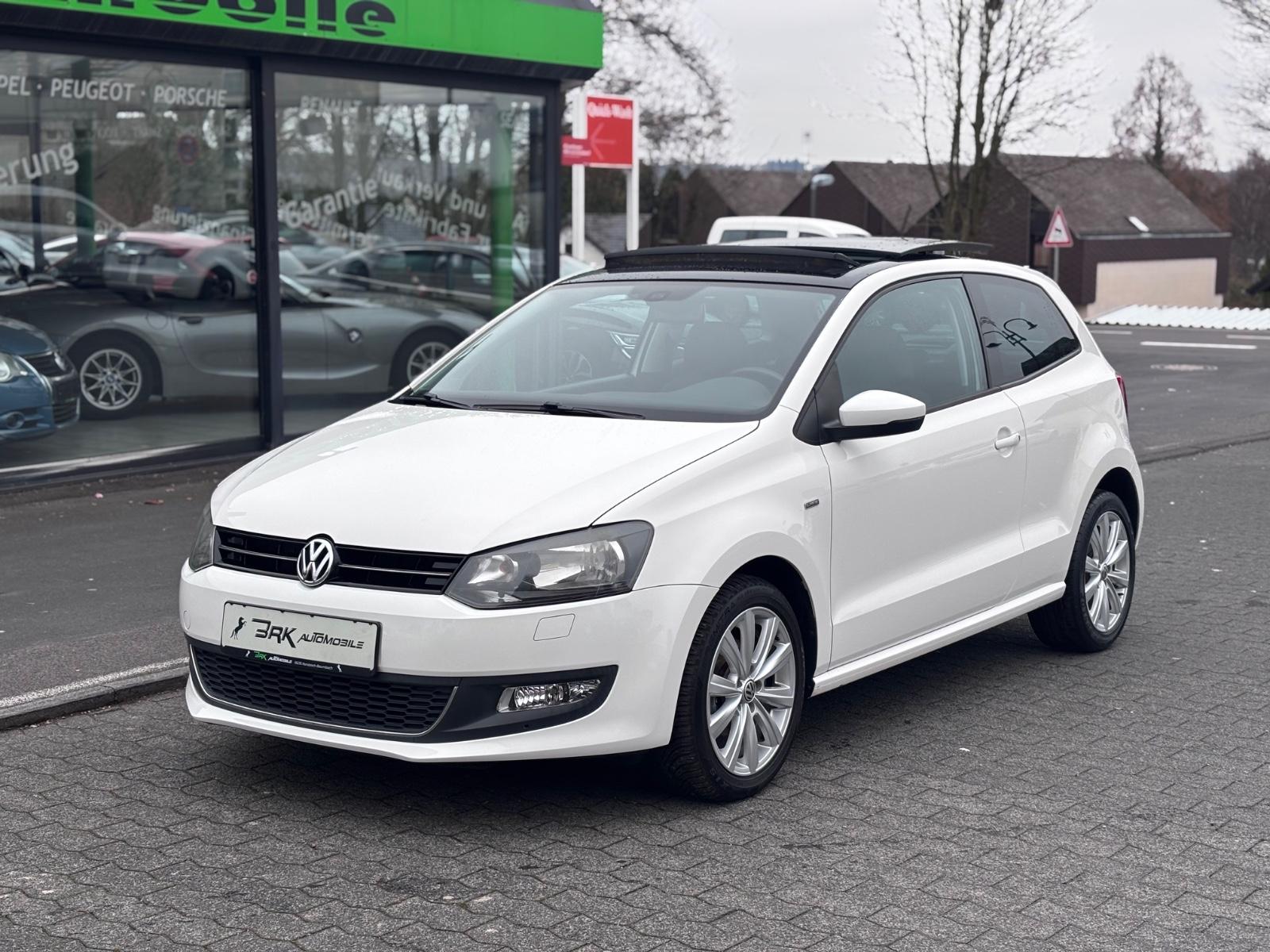 Volkswagen Polo V 1.2 Life **1-HAND*PANO*KETTE-NEU*SHZ**